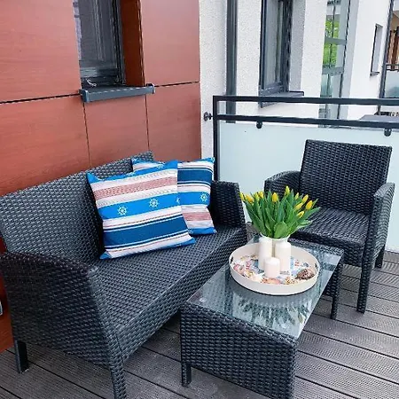 Apartament Szmaragdowa Apartment *